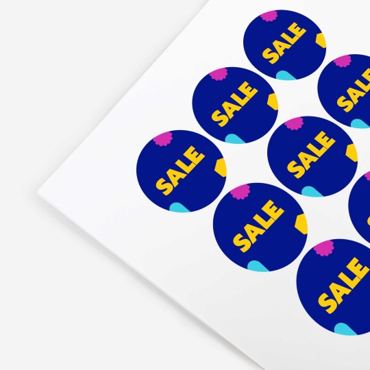 Black Friday-etiketter på ark