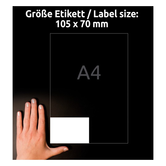 Størrelsessammenligning med hånd, Artikkel: 3426, ett ark med universelle etiketter, Format: 105 x 70 mm, Farge: Hvit?
