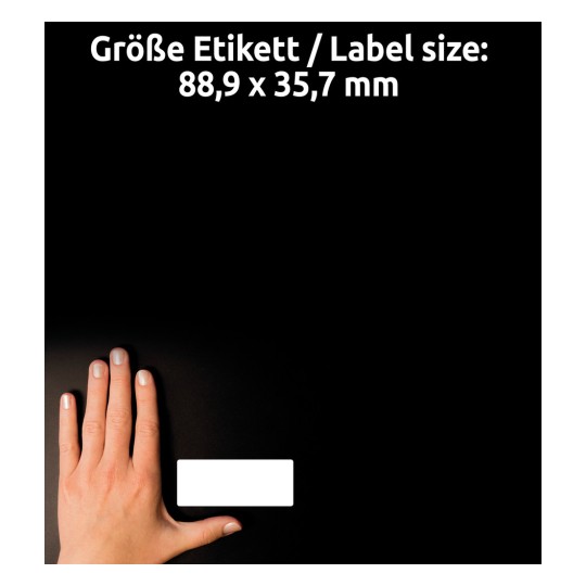 Størrelsessammenligning med hånd, artikkel: 3615, ett ark med dataetiketter, format: 88,9 x 35,7 mm, farge: hvit.