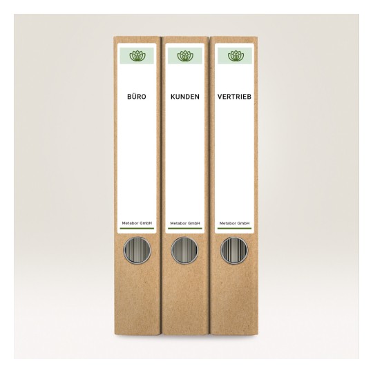 Bildet viser tre ringpermer merket 'Büro', 'Kunden' og 'Vertrieb', med et minimalistisk design og en logo øverst. Permene ser ut til å være laget av et naturlig pappmateriale.