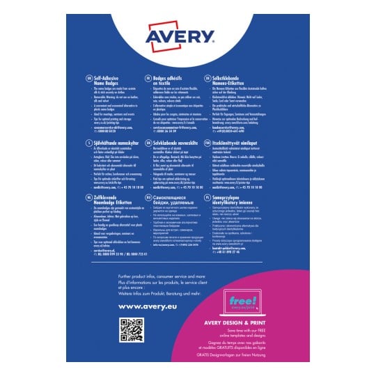 Bildet inneholder informasjon om selvklebende navneskilt fra Avery, som fremhever deres egenskaper, bruksanvisning og flerspråklig støtte. Det inkluderer kontaktinformasjon for kundeservice og lenker til designressurser på nettet.