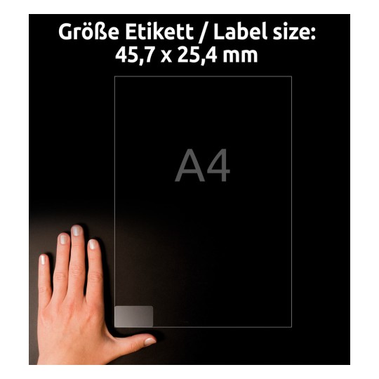 Størrelsessammenligning med hånd, Artikkel: L7781-25, ett ark transparente etiketter, format: 45,7 x 25,4 mm, farge: transparent?