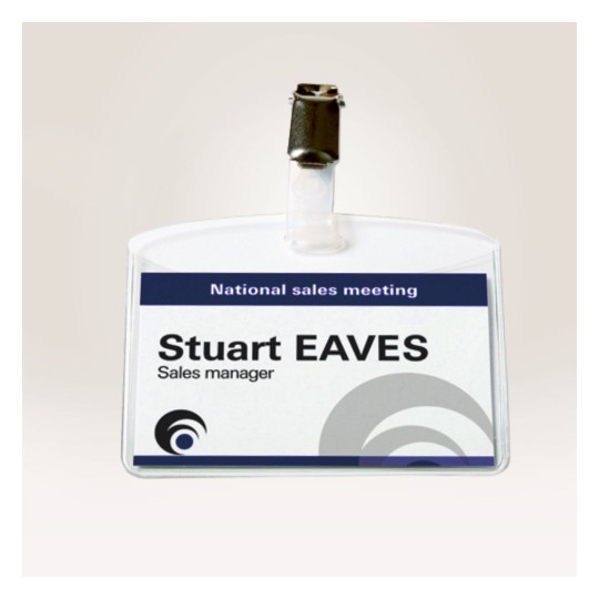 Bildet viser et navneskilt for et nasjonalt salgsmøte. Det inneholder navnet "Stuart Eaves" og identifiserer ham som salgsleder.