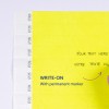 Bildet viser en lys gul side med instruksjoner om å skrive på den med en permanent marker. Det er plasser for tekst, inkludert 'Your text here' på engelsk og 'Votre texte ici' på fransk.