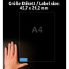 Størrelsesammenligning med hånd, artikkel: L6039-20, ett ark fargede etiketter, avtakbar, format: 45,7 x 21,2 mm, farge: blå?