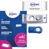 Pakningsbilde med etikettark: Avery Zweckform, Artikkel: POL30MA66-20DR, Magnetiske navneskilt, Format: 70 x 30 mm, Utskriftskompatibilitet: fargelaser, svart/hvitt laser, blekkskriver, Innhold: 20 skilt / 90 innstikksskjold / 5 ark, 18 kort/ark?