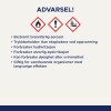 Bildet inneholder et advarselsskilt som indikerer at et stoff er en ekstremt brannfarlig aerosol og utgjør ulike farer, som risiko for eksplosjon, hudirritasjon og alvorlig øyeirritasjon. Det nevnes også potensialet for døsighet, svimmelhet og toksisitet for vannlevende organismer.